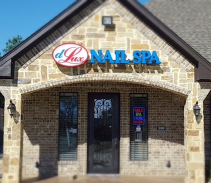 D'Lux Nail Spa By Tracy logo